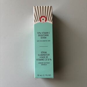 First Aid Beauty 10% Vitamin C Brightening Serum